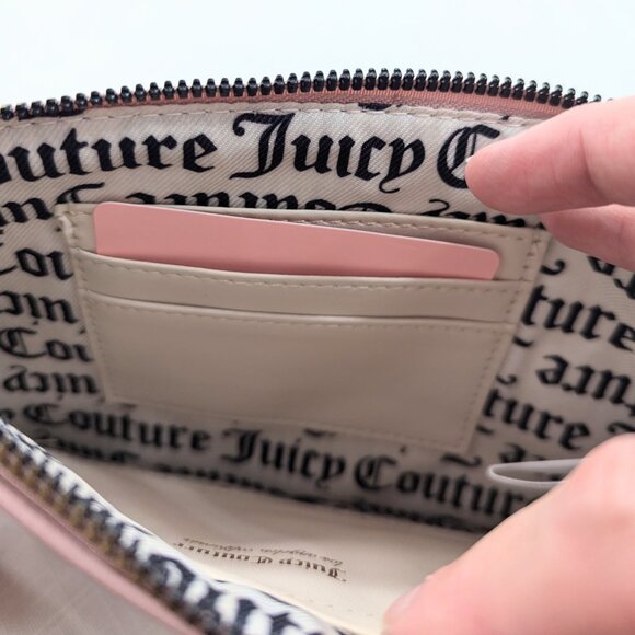 Juicy Couture Dusty Blush Quilted Diamond Faux Leather Wristlet NEW WITH TAGS - Picture 12 of 16